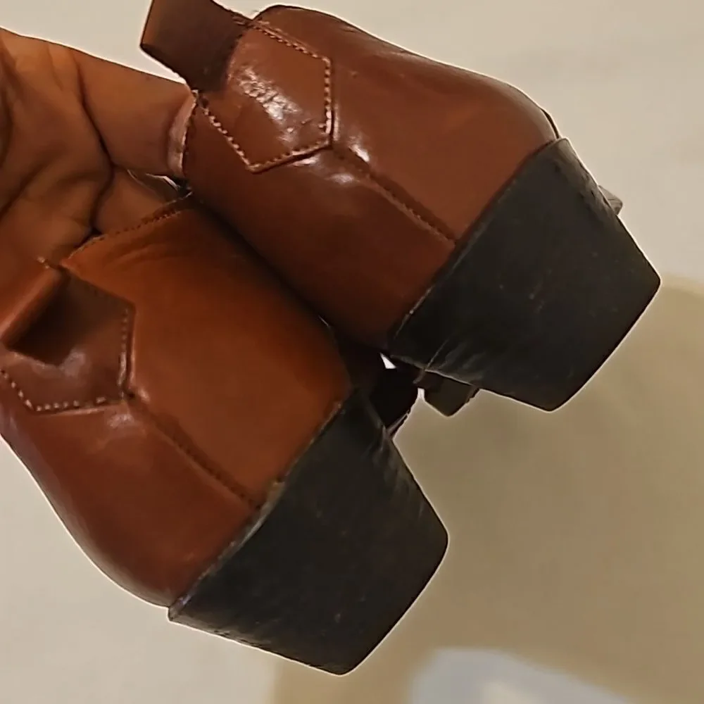Cougar‎ vintage western leather booties size 7.5